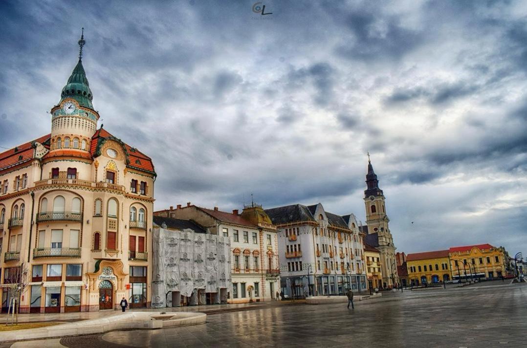 Anastasia Apartament Lägenhet Oradea Exteriör bild